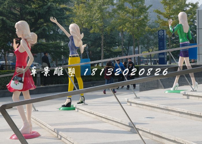 玻璃鋼步行街人物雕塑，動漫人物雕塑 (2)