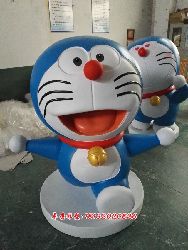 機(jī)器貓彩繪雕塑，玻璃鋼卡通機(jī)器貓現(xiàn)貨雕塑