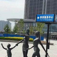 出門旅游銅雕，景觀銅雕，小品銅雕