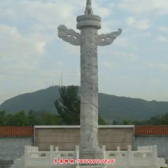 華表，石雕龍柱