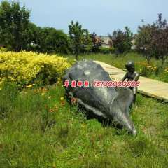 小孩與海螺銅雕，公園小品銅雕