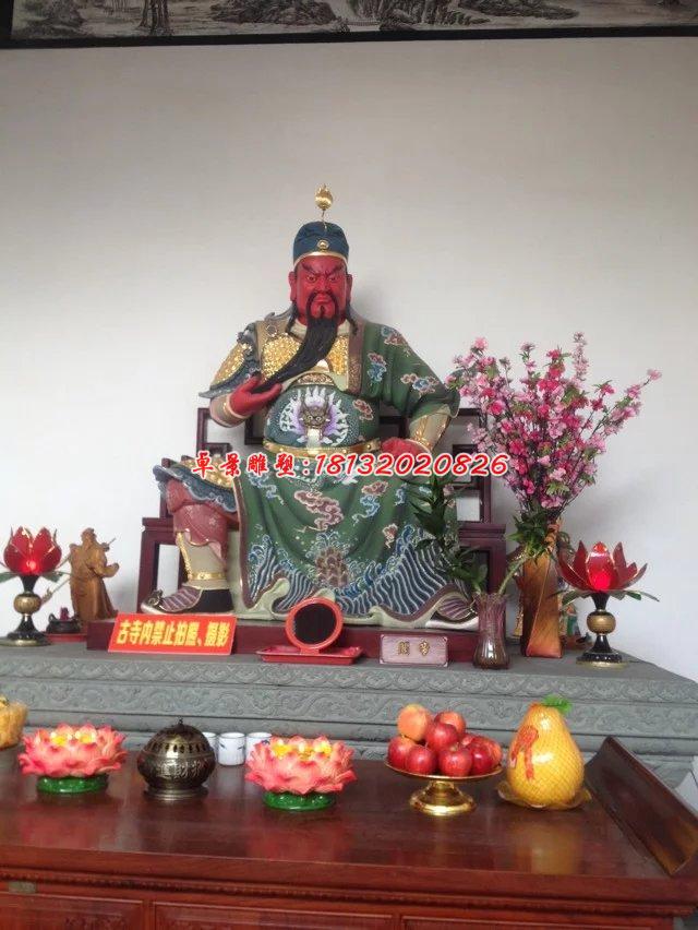 玻璃鋼關(guān)公雕塑，紅臉關(guān)二爺?shù)袼? />
                    <div   id=