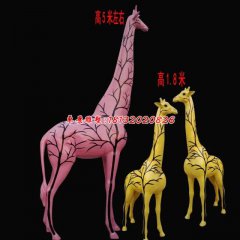 玻璃鋼長(zhǎng)頸鹿雕塑，彩繪長(zhǎng)頸鹿雕塑