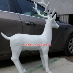 玻璃鋼馴鹿雕塑，玻璃鋼商場雕塑