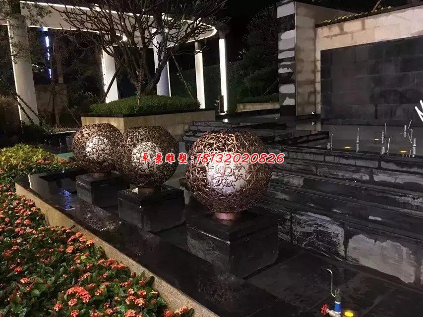 銅雕鏤空球，小區(qū)景觀銅雕 (2)