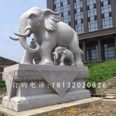 大理石母子象雕塑，小區(qū)門口大象石雕