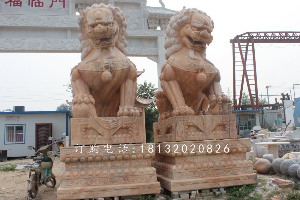 北京獅子雕塑，晚霞紅石雕獅子 (2)