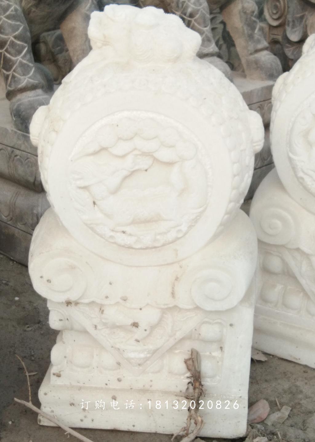 漢白玉門(mén)墩，抱鼓石雕塑