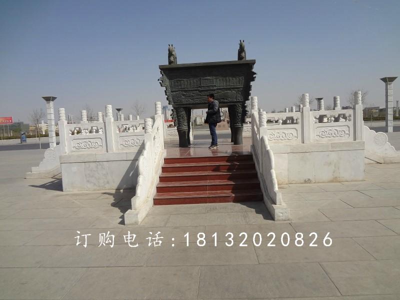 銅鼎，廣場(chǎng)鼎，四足銅鼎