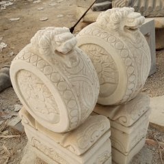 龍頭石雕門(mén)墩，抱鼓石