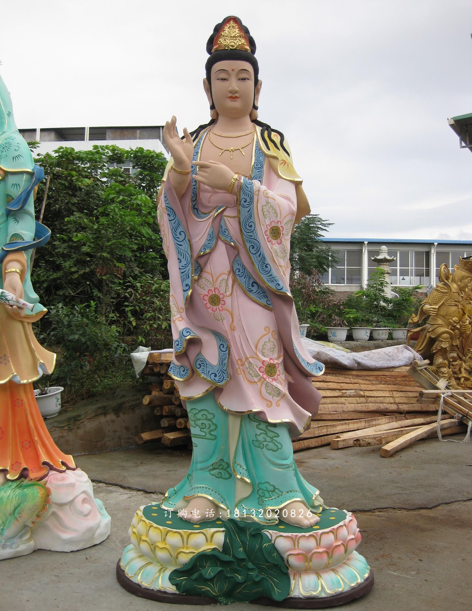 觀音菩薩雕塑，玻璃鋼彩繪佛像