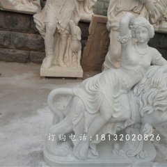 騎獅子的西方美女雕塑，廣場景觀雕塑