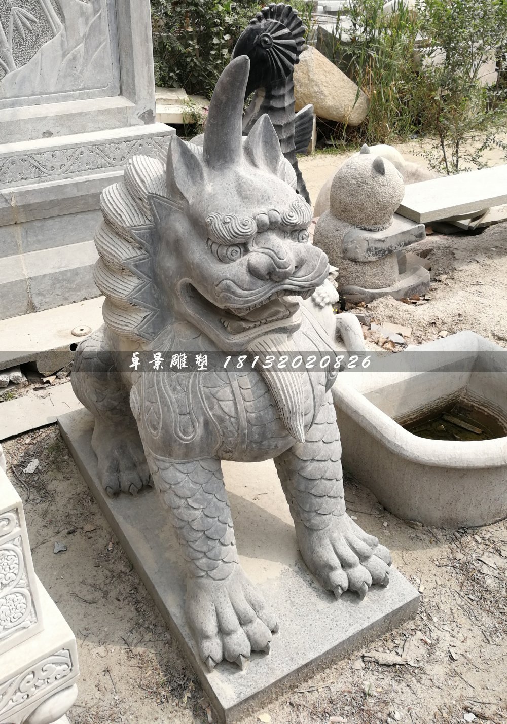 獨(dú)角獸石雕，青石神獸