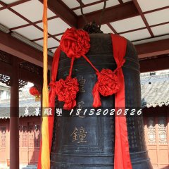 鐘雕塑，廣場銅鐘雕塑