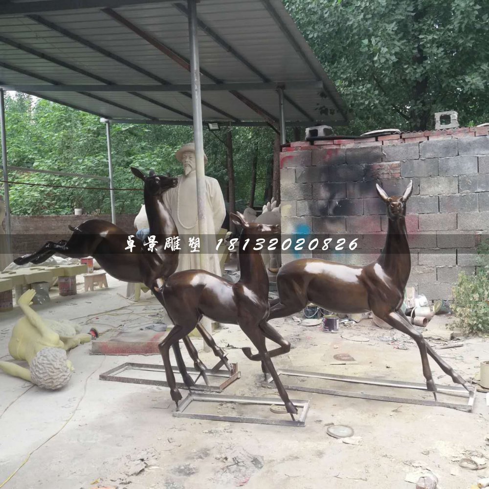 奔跑的鹿銅雕，公園動物銅雕