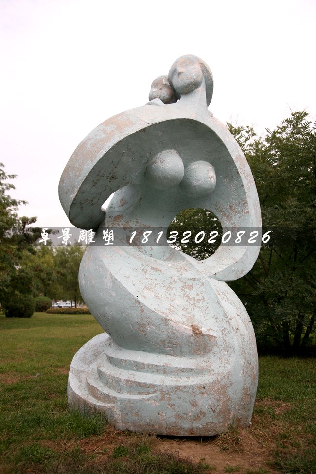 公園抽象人物石雕，母子情深石雕