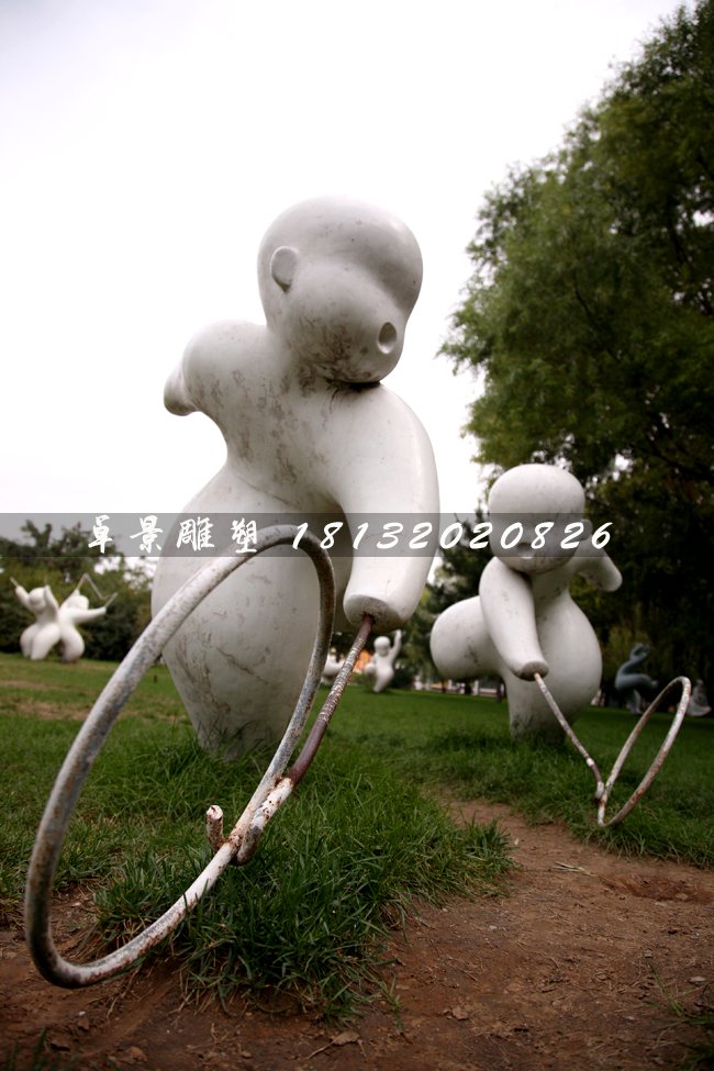 推鐵圈石雕，公園小品石雕 (1)