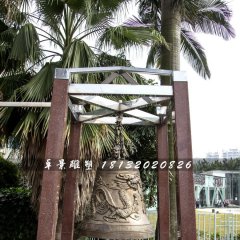 龍浮雕鐘雕塑，銅鐘雕塑