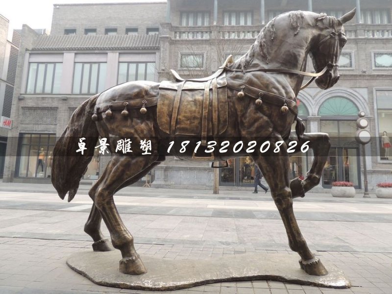 坐騎雕塑,廣場銅馬雕塑
