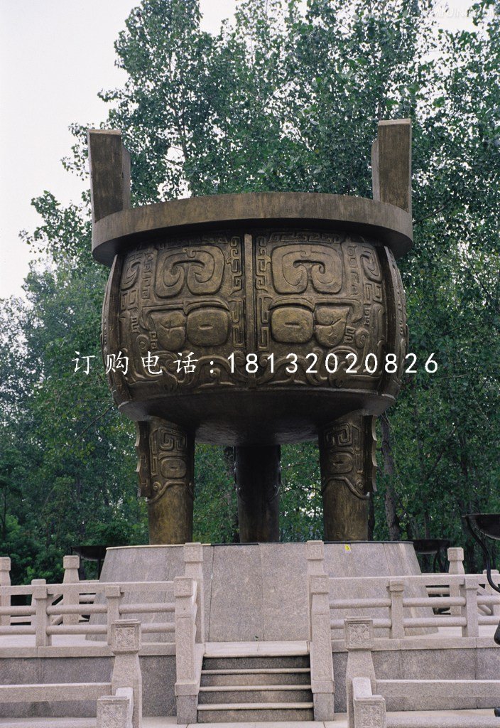 大型銅鼎，廣場(chǎng)三足銅鼎雕塑