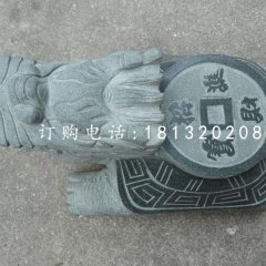 背著銅錢的龍龜石雕，青石龍龜