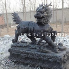 招財(cái)麒麟石雕，青石神獸