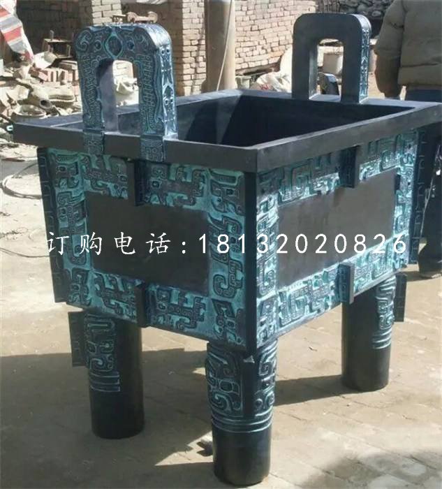 四足鼎銅雕，青銅鼎