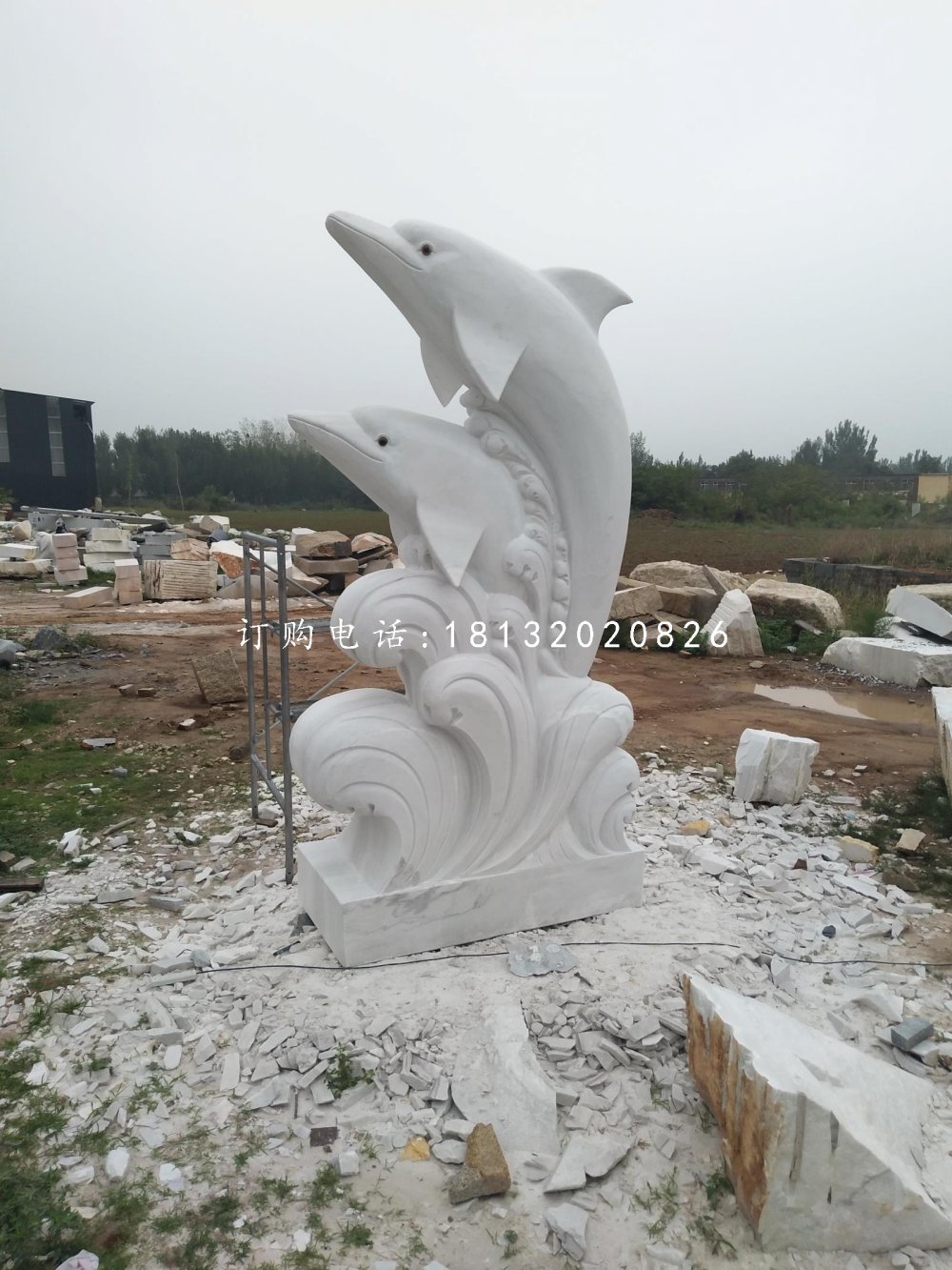 海豚戲水石雕，漢白玉海豚