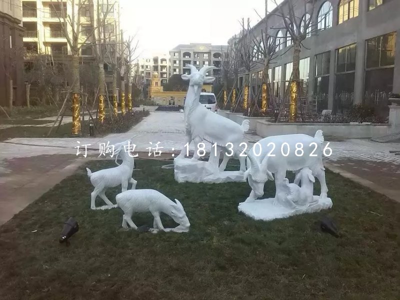 漢白玉山羊石雕小區(qū)景觀動物雕塑