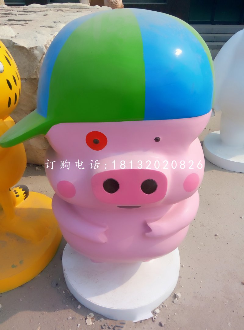麥兜雕塑，玻璃鋼卡通雕塑 (2)
