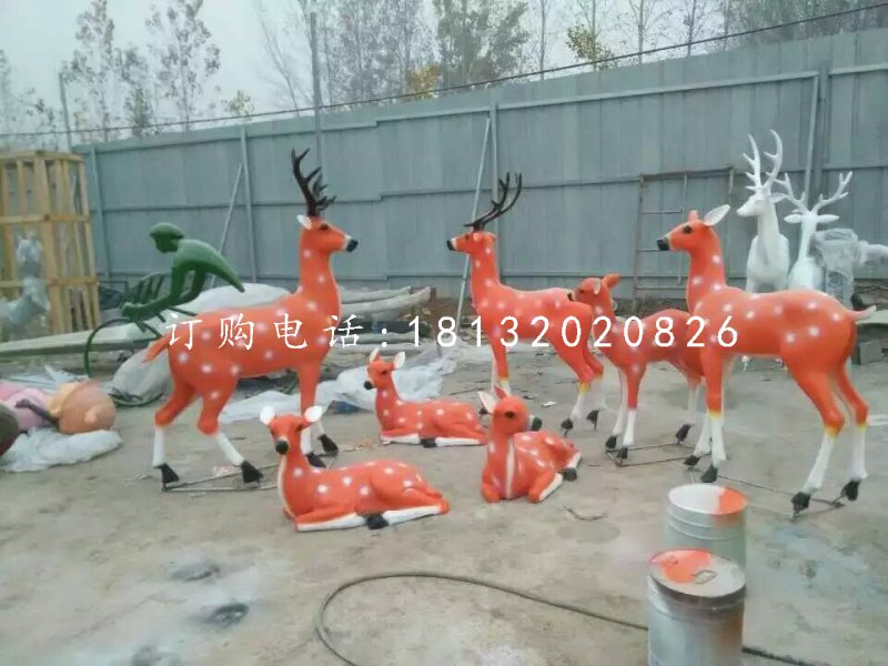 梅花鹿群雕塑，玻璃鋼公園動物雕塑