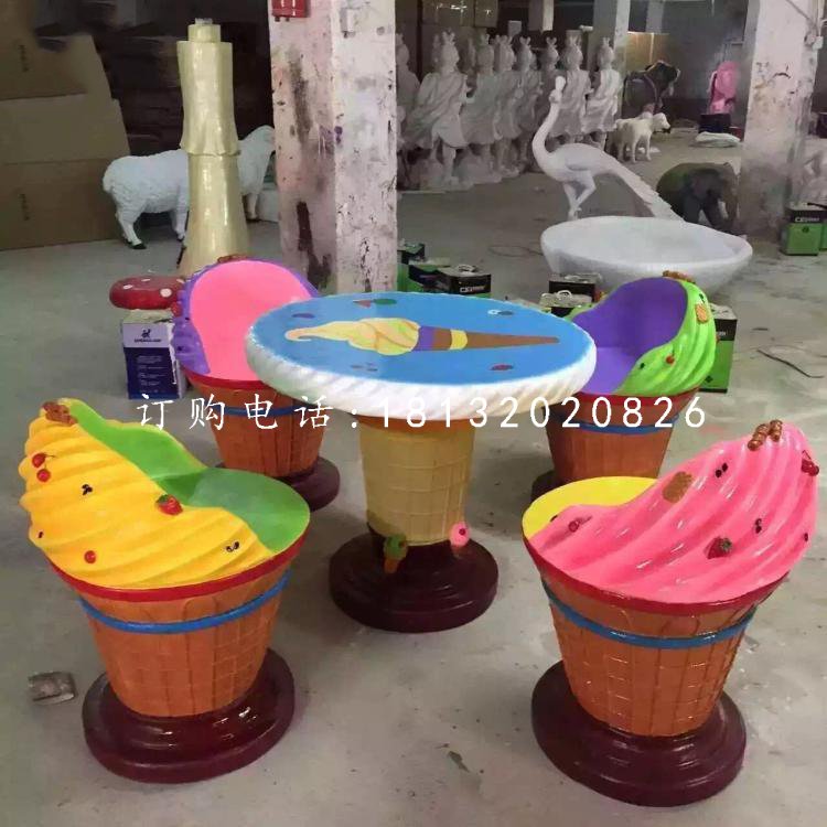 冰淇淋造型座椅，玻璃鋼卡通雕塑