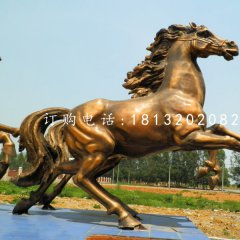 銅馬雕塑，廣場飛馬銅雕