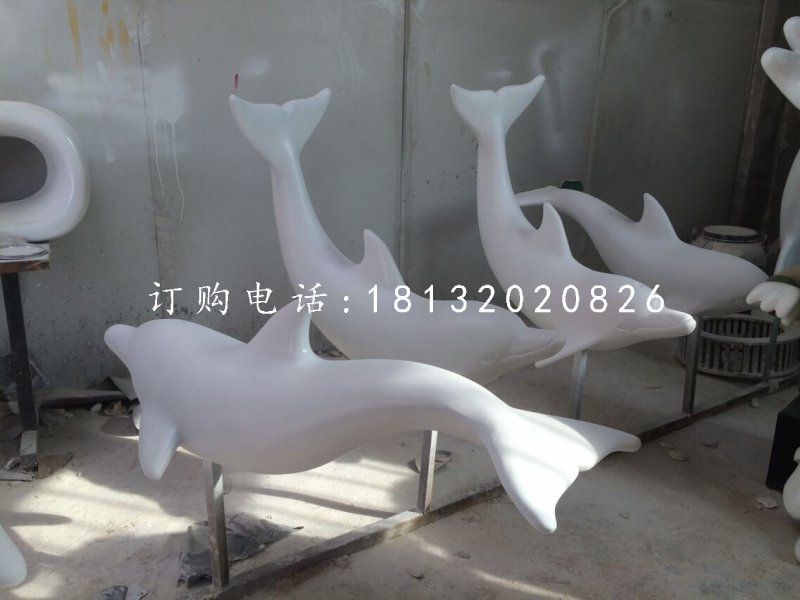白海豚雕塑，玻璃鋼動物雕塑