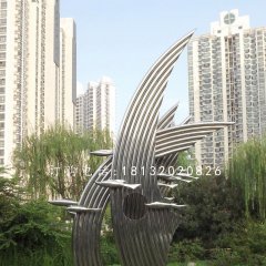 不銹鋼游魚雕塑，公園景觀雕塑