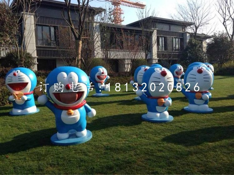 多啦a夢雕塑，公園卡通雕塑