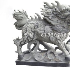 吉祥神獸石雕，青石麒麟