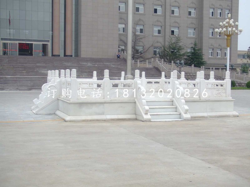 升旗臺(tái)石雕，漢白玉升旗臺(tái)