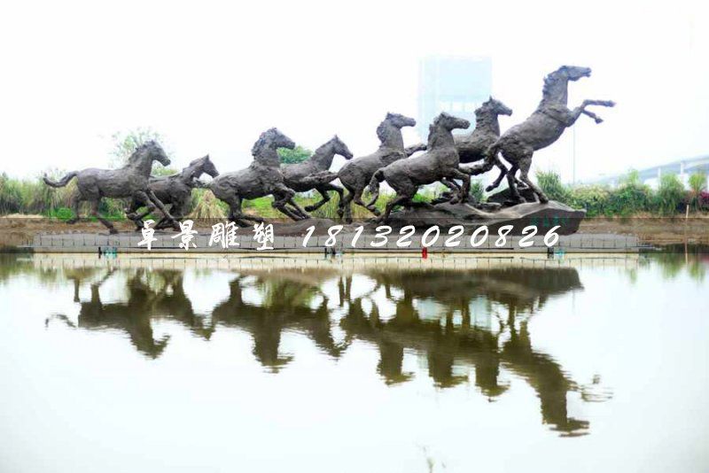 群馬銅雕，公園奔馬銅雕