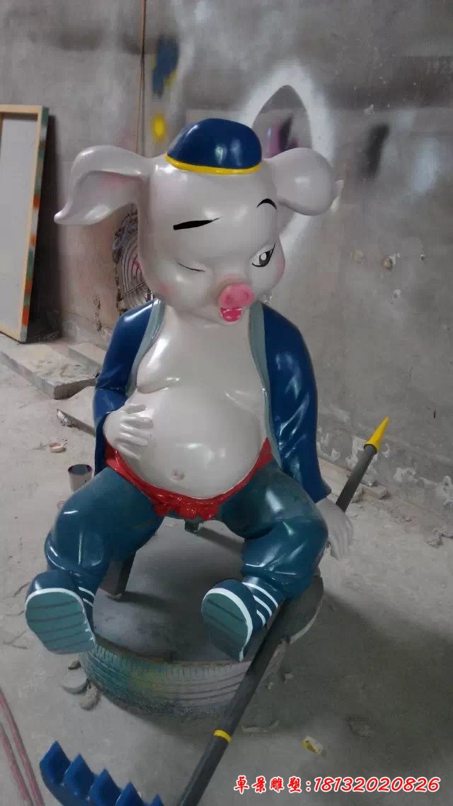 卡通豬八戒雕塑，玻璃鋼卡通動(dòng)物雕塑