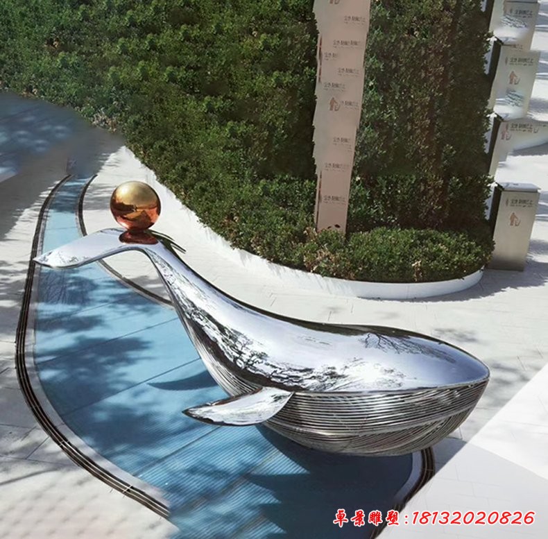 鏡面不銹鋼鯨魚(yú)雕塑
