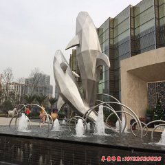 不銹鋼雕塑?chē)娙? width=