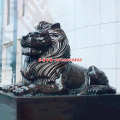 門(mén)口銅獅子